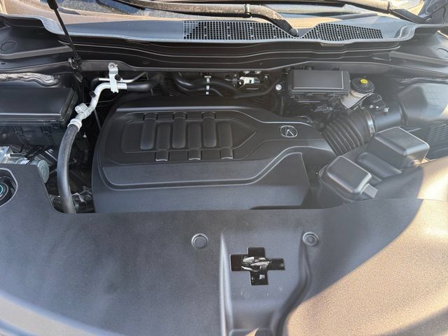 Used 2017 Acura MDX w/ Technology Package AWD/4WD image 24