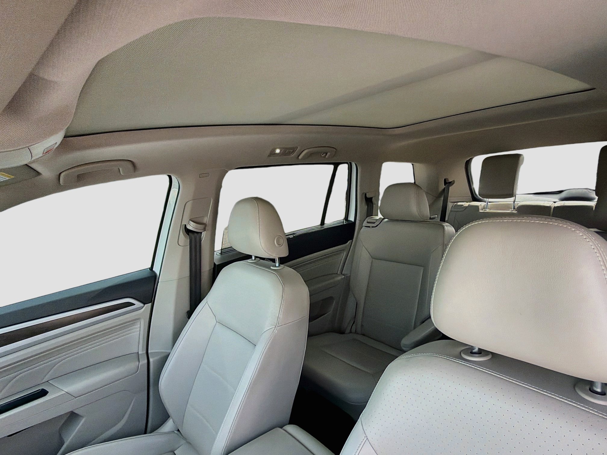 Used 2022 Volkswagen Atlas SE FWD image 28