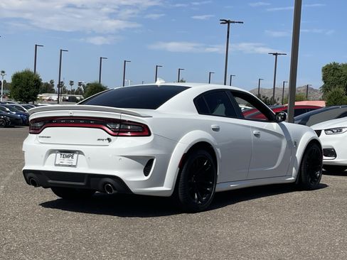 Used 2022 Dodge Charger SRT Hellcat RWD image 5