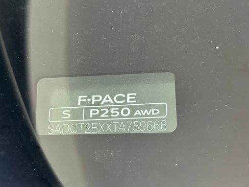 New 2026 Jaguar F-PACE R-Dynamic S image 17