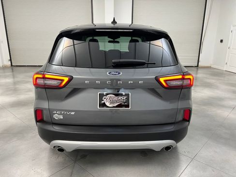 Used 2025 Ford Escape Active image 6
