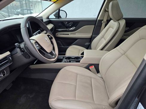 Used 2023 Lincoln Corsair Reserve w/ Equipment Group 201A image 16