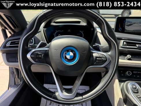 Used 2015 BMW i8 image 20