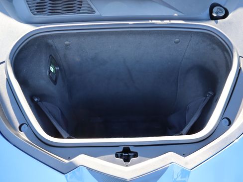 Used 2023 Chevrolet Corvette Stingray Preferred Cpe w/ Z51 Performance Package RWD image 40