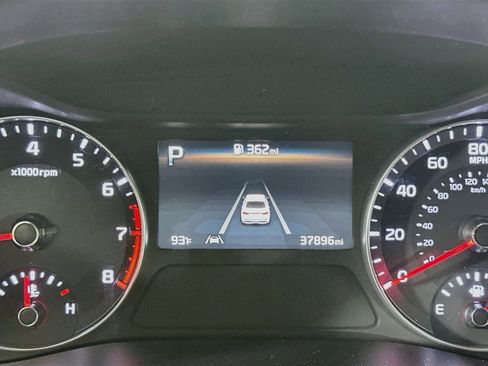 Used 2024 Kia Forte LXS FWD image 18