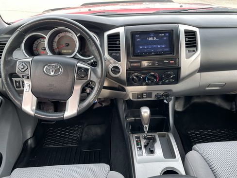 Used 2014 Toyota Tacoma 4x4 Double Cab image 14