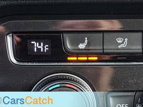 Used 2019 Volkswagen Tiguan SEL image 36