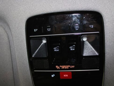 Used 2024 Hyundai Santa Fe Limited image 53