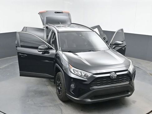 Used 2020 Toyota RAV4 XLE FWD image 47