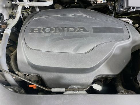 Used 2021 Honda Pilot Touring image 36