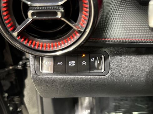 Used 2025 Chevrolet Equinox RS w/ Safety and Technology Package image 46