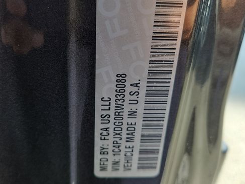 Used 2024 Jeep Wrangler Sport S image 25