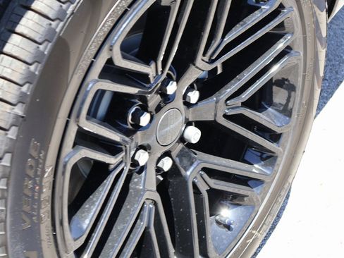 New 2025 Jeep Wagoneer L Series II w/ Premium Group I image 40