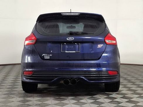 Used 2016 Ford Focus ST w/ Equipment Group 401A image 8