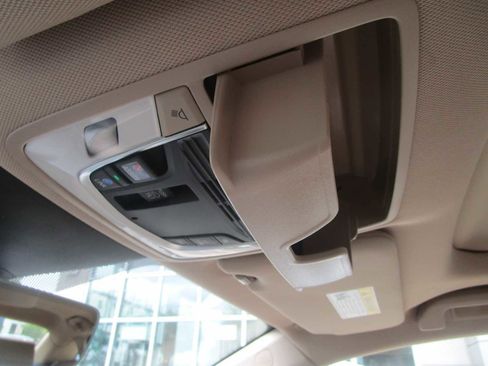 New 2025 Acura TLX w/ Technology Package image 26