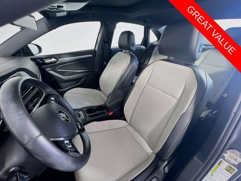 Used 2019 Volkswagen Jetta R-Line FWD image 20