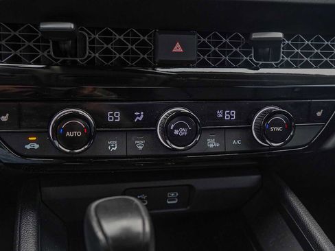 Used 2023 Honda Accord EX-L image 18