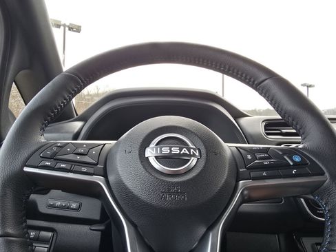 Used 2024 Nissan Leaf SV Plus image 22