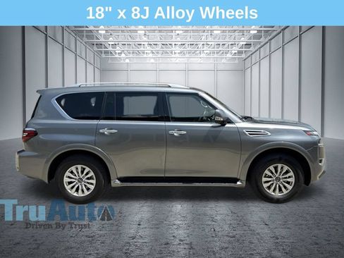 Used 2024 Nissan Armada SV AWD/4WD image 9
