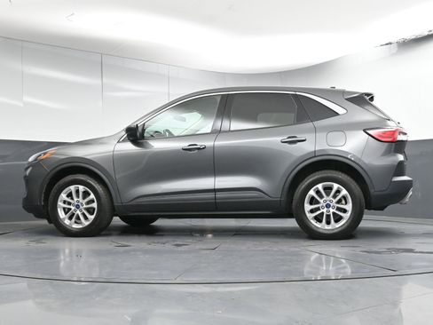 Used 2022 Ford Escape SE w/ Convenience Package image 30