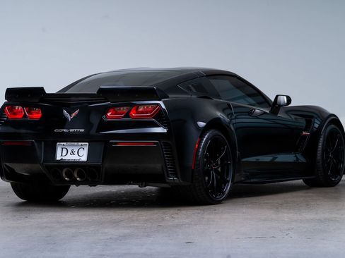 Used 2018 Chevrolet Corvette Grand Sport RWD image 6