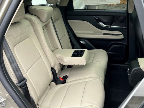 New 2026 Lincoln Corsair Grand Touring image 12