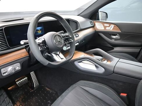 Certified 2025 Mercedes-Benz GLE 53 AMG 4MATIC Coupe image 19