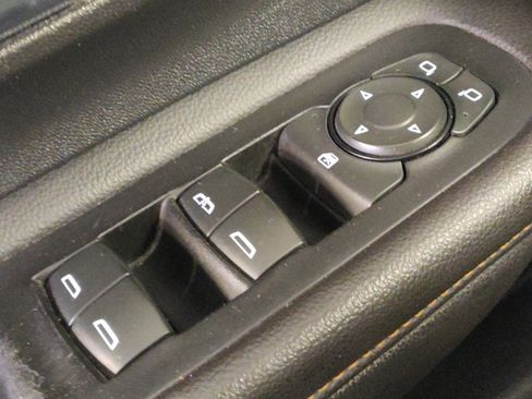 Used 2020 GMC Terrain SLE w/ Driver Convenience Package FWD image 27