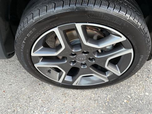 Used 2021 Jeep Renegade Sport image 12