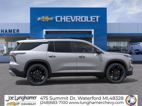New 2027 Chevrolet Traverse LT w/ Driver Confidence Package FWD image 6
