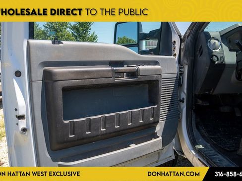 Used 2016 Ford F250 XLT AWD/4WD image 10