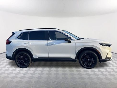 Used 2025 Honda CR-V Sport Touring image 4