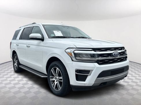Used 2022 Ford Expedition Limited image 1