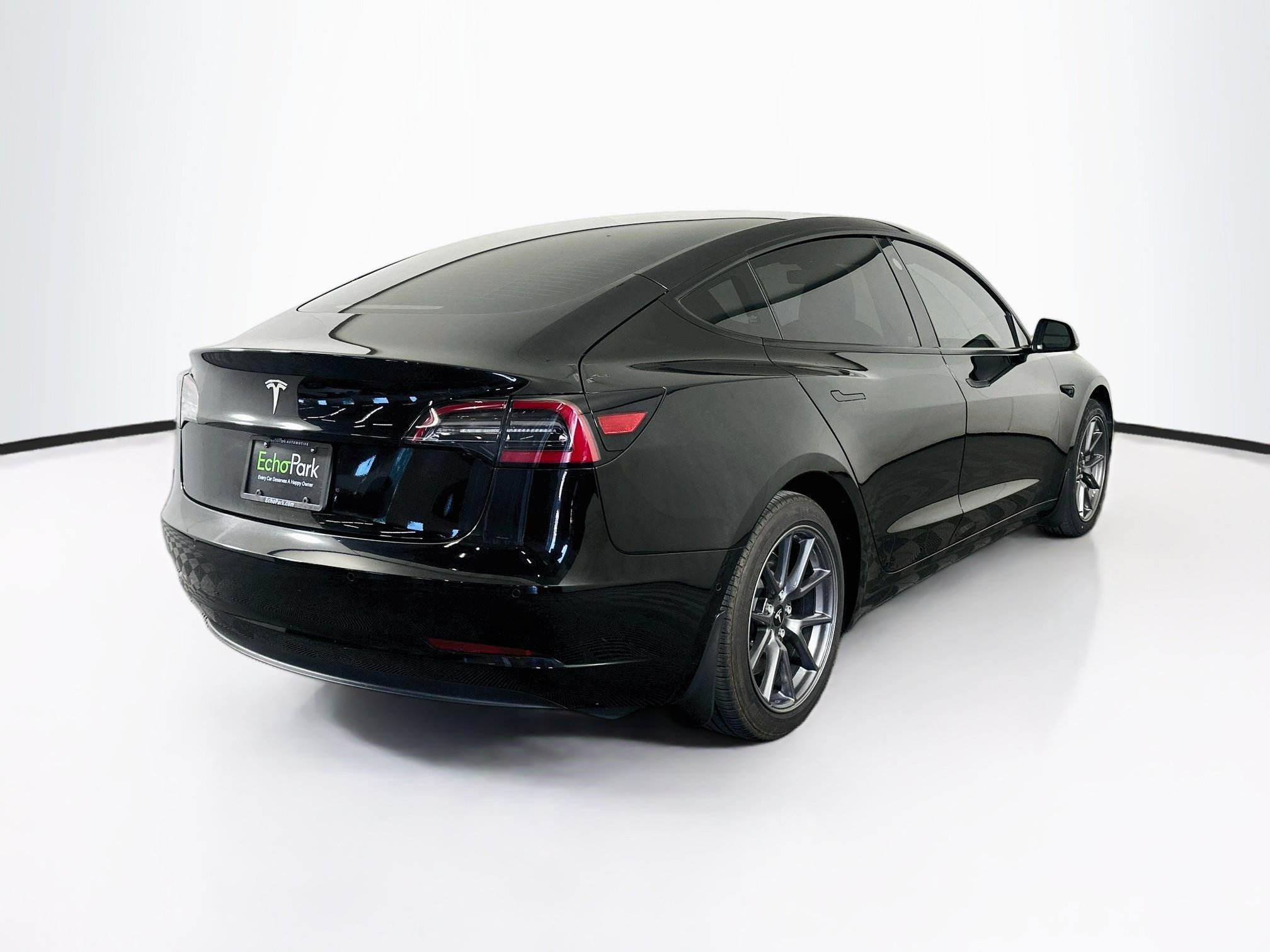 Used 2021 Tesla Model 3 Standard Range Plus RWD image 9