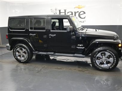 Used 2017 Jeep Wrangler Unlimited Sahara w/ Connectivity Group