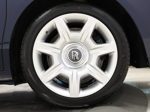 Used 2016 Rolls-Royce Ghost image 94