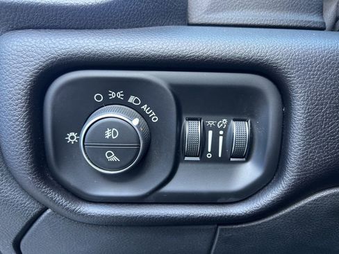 Used 2022 RAM 2500 Laramie w/ Chrome Appearance Group image 23