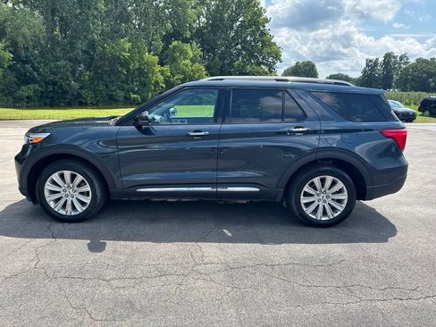 Used 2024 Ford Explorer Limited w/ Equipment Group 301A AWD/4WD image 4