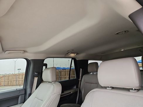 Used 2018 Ford Expedition XLT w/ Equipment Group 202A image 22