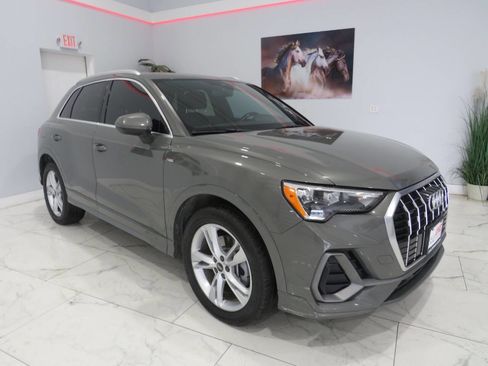 Used 2021 Audi Q3 2.0T Premium w/ Convenience Package image 1