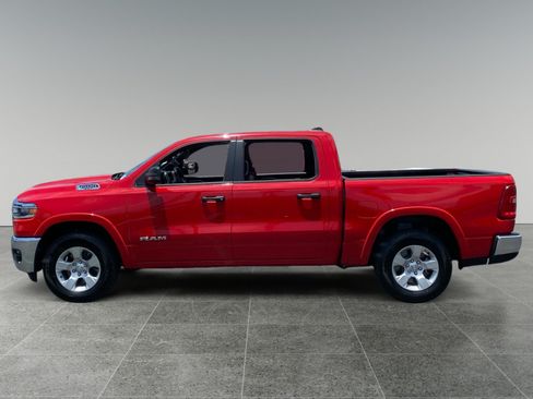 Used 2025 RAM 1500 Big Horn AWD/4WD image 2
