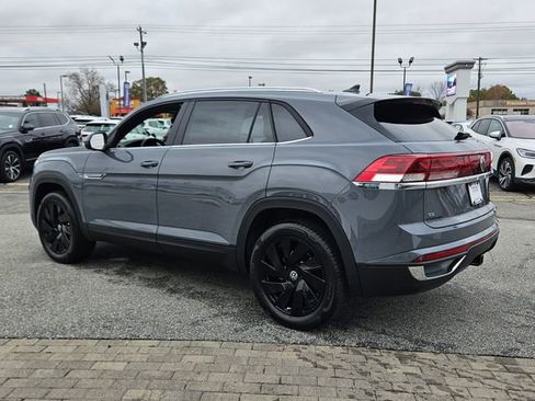 New 2026 Volkswagen Atlas Cross Sport SE AWD/4WD image 9