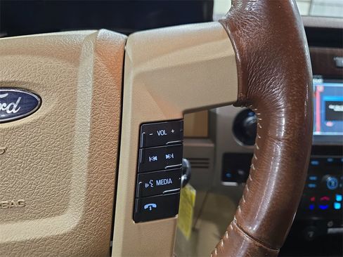 Used 2012 Ford F150 King Ranch image 18