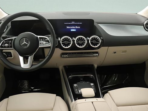 Certified 2023 Mercedes-Benz GLA 250 image 7