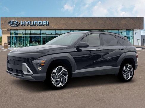 Used 2026 Hyundai Kona SEL Premium AWD/4WD image 2