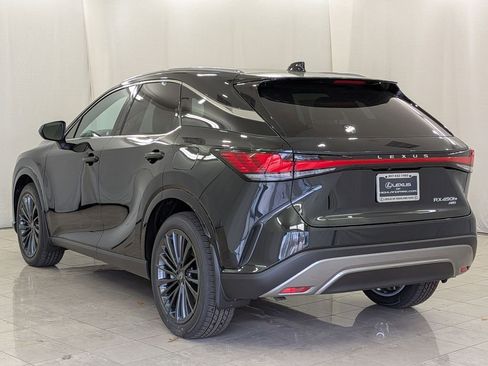New 2026 Lexus RX 450h Luxury image 8