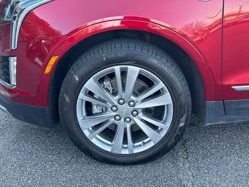 Used 2024 Cadillac XT5 Premium Luxury image 11