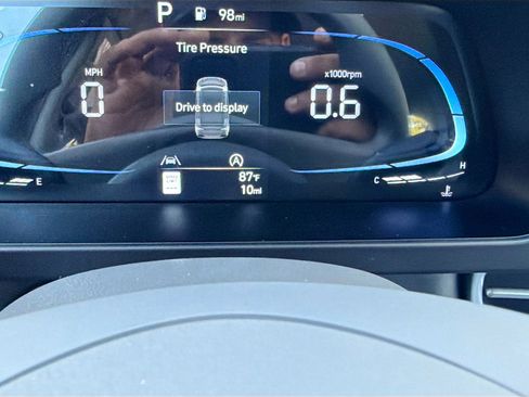 New 2026 Hyundai Elantra SE image 36