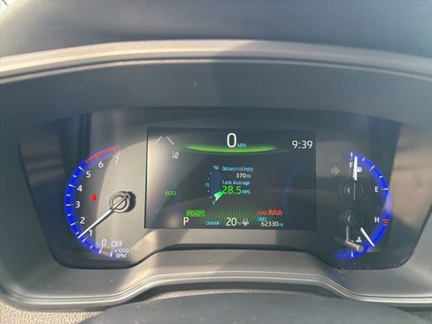 Used 2020 Toyota Corolla LE image 28