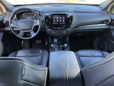 Used 2023 Chevrolet Traverse RS image 10